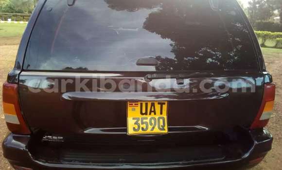 Nunua Ilio tumika Jeep Grand Cherokee Nyingine Gari ndani ya Kampala nchini Uganda Nunua Ilio tumika Jeep Grand Cherokee Nyingine Gari ndani ya Kampala nchini Uganda