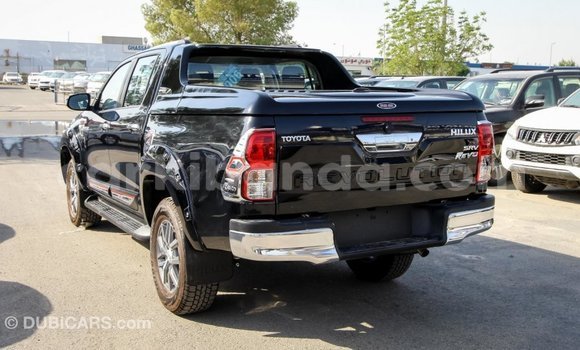 Gura Imported Toyota Land Cruiser Black Imodoka i Import - Dubai mu Uganda Gura Imported Toyota Land Cruiser Black Imodoka i Import - Dubai mu Uganda