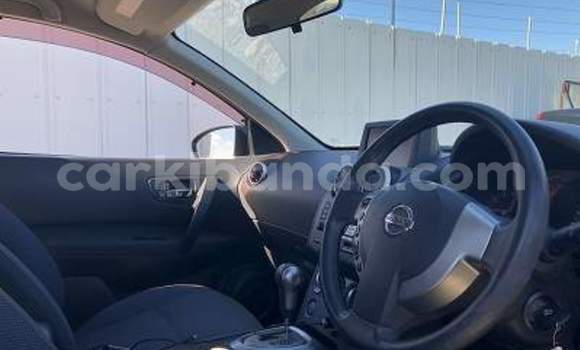 Buy Used Toyota Noah Silver Car in Kampala in Uganda Buy Used Toyota Noah Silver Car in Kampala in Uganda