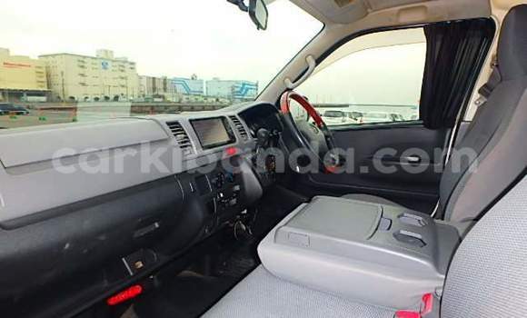 Buy Used Toyota Hiace White Car in Kampala in Uganda Buy Used Toyota Hiace White Car in Kampala in Uganda