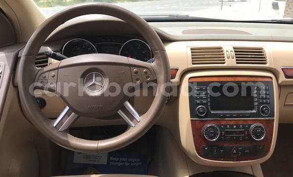 Buy Used Mercedes‒Benz R–Class White Car in Import - Dubai in Uganda Buy Used Mercedes‒Benz R–Class White Car in Import - Dubai in Uganda