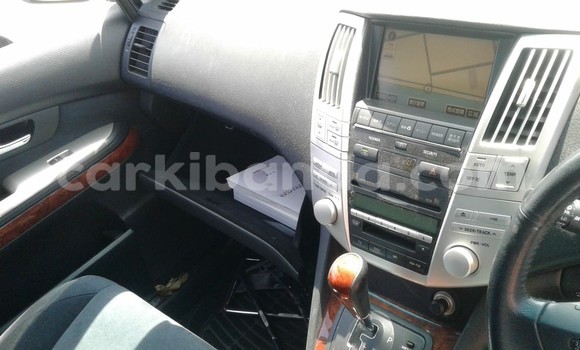 Buy Used Toyota Harrier White Car in Kampala in Uganda Buy Used Toyota Harrier White Car in Kampala in Uganda