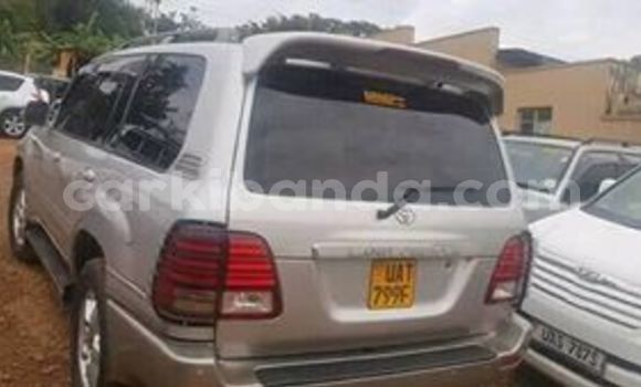 Buy Used Toyota Land Cruiser Silver Car in Kampala in Uganda Buy Used Toyota Land Cruiser Silver Car in Kampala in Uganda