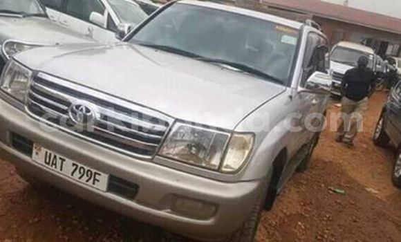 Buy Used Toyota Land Cruiser Silver Car in Kampala in Uganda Buy Used Toyota Land Cruiser Silver Car in Kampala in Uganda