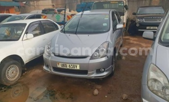 Buy Used Toyota Wish Silver Car in Kampala in Uganda Buy Used Toyota Wish Silver Car in Kampala in Uganda