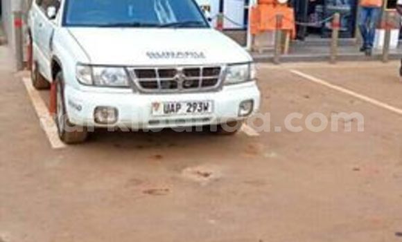 Buy Used Subaru Forester White Car in Kampala in Uganda Buy Used Subaru Forester White Car in Kampala in Uganda