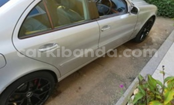 Buy Used Mercedes‒Benz E–Class Silver Car in Kampala in Uganda Buy Used Mercedes‒Benz E–Class Silver Car in Kampala in Uganda