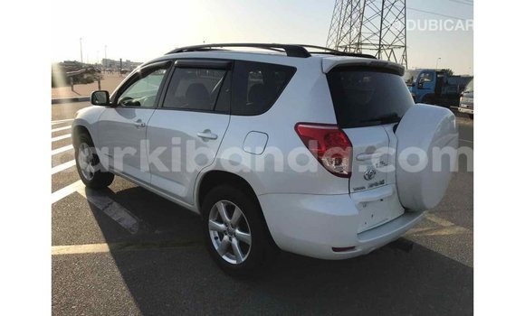 Buy Import Toyota 4Runner White Car in Import - Dubai in Uganda Buy Import Toyota 4Runner White Car in Import - Dubai in Uganda