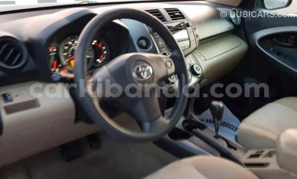 Nunua Imported Toyota 4Runner Bluu Gari ndani ya Import - Dubai nchini Uganda Nunua Imported Toyota 4Runner Bluu Gari ndani ya Import - Dubai nchini Uganda