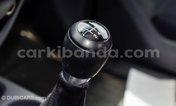 Gura Imported Ford Ranger White Imodoka i Import - Dubai mu Uganda Gura Imported Ford Ranger White Imodoka i Import - Dubai mu Uganda