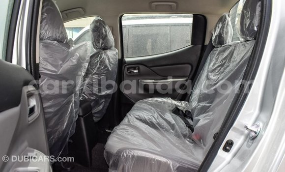 Acheter Import Voiture Mitsubishi L200 Autre à Import - Dubai, Ouganda Acheter Import Voiture Mitsubishi L200 Autre à Import - Dubai, Ouganda