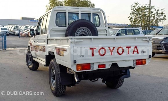 Buy Import Toyota Land Cruiser White Car in Import - Dubai in Uganda Buy Import Toyota Land Cruiser White Car in Import - Dubai in Uganda