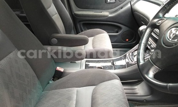 Buy Used Toyota Kluger Black Car in Kampala in Uganda Buy Used Toyota Kluger Black Car in Kampala in Uganda