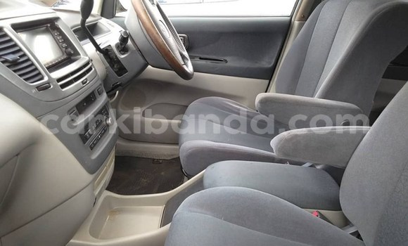 Buy Used Toyota Nadia White Car in Kampala in Uganda Buy Used Toyota Nadia White Car in Kampala in Uganda