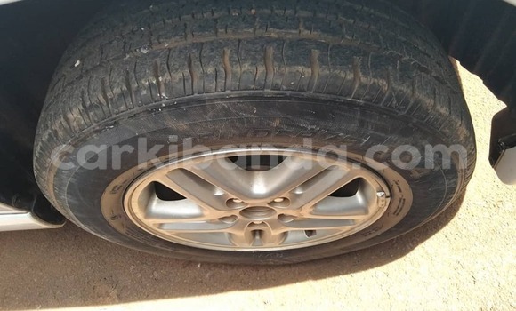 Buy Used Toyota RAV4 White Car in Kampala in Uganda Buy Used Toyota RAV4 White Car in Kampala in Uganda