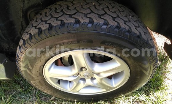 Buy Used Toyota Harrier Silver Car in Kampala in Uganda Buy Used Toyota Harrier Silver Car in Kampala in Uganda