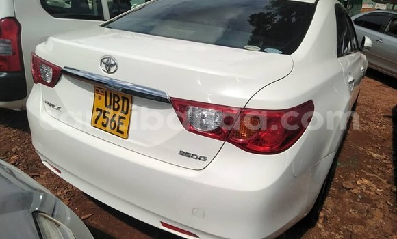 Buy Used Toyota Mark X White Car in Kampala in Uganda Buy Used Toyota Mark X White Car in Kampala in Uganda