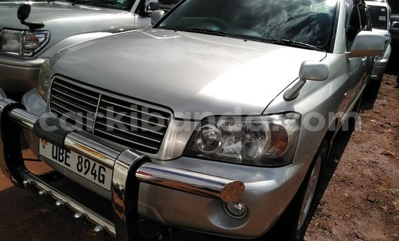 Buy Used Toyota Kluger Silver Car in Kampala in Uganda Buy Used Toyota Kluger Silver Car in Kampala in Uganda