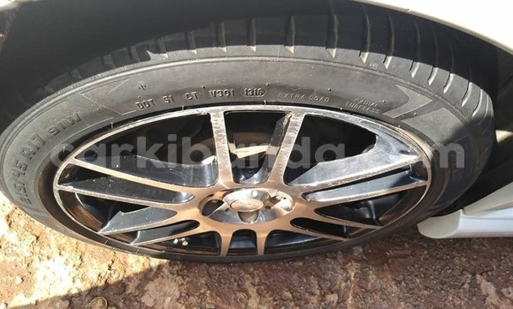 Buy Used Subaru Legacy White Car in Kampala in Uganda Buy Used Subaru Legacy White Car in Kampala in Uganda