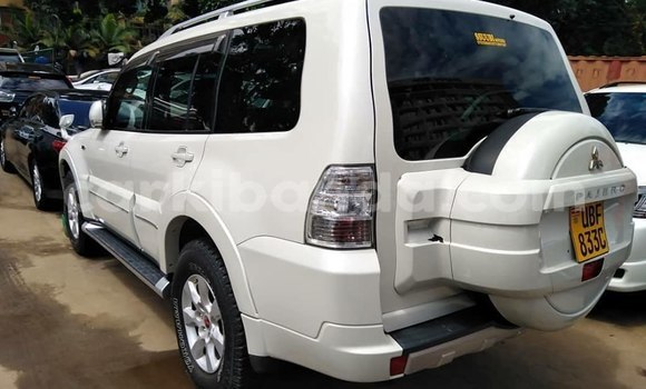 Buy Used Mitsubishi Pajero White Car in Kampala in Uganda Buy Used Mitsubishi Pajero White Car in Kampala in Uganda