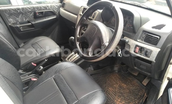 Buy Used Mitsubishi Pajero White Car in Kampala in Uganda Buy Used Mitsubishi Pajero White Car in Kampala in Uganda