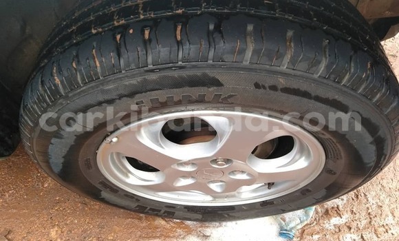 Buy Used Mitsubishi Pajero White Car in Kampala in Uganda Buy Used Mitsubishi Pajero White Car in Kampala in Uganda