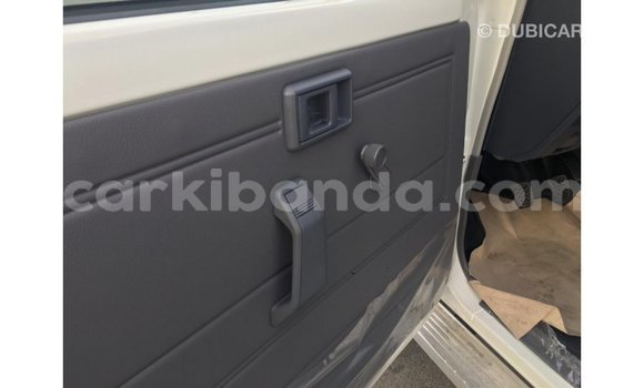 Buy Import Toyota Land Cruiser White Car in Import - Dubai in Uganda Buy Import Toyota Land Cruiser White Car in Import - Dubai in Uganda