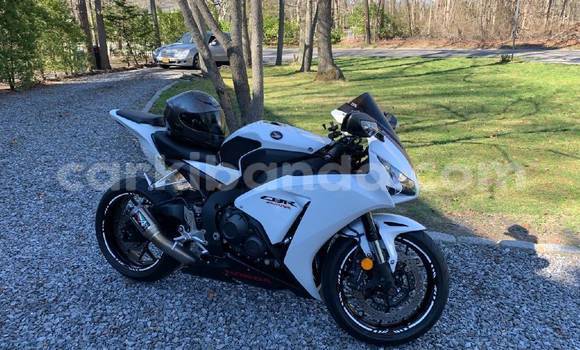 Buy Used Honda CBR 1000 RR White Bike in Kampala in Uganda