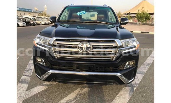 Buy Import Toyota Land Cruiser Black Car in Import - Dubai in Uganda Buy Import Toyota Land Cruiser Black Car in Import - Dubai in Uganda