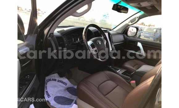 Buy Import Toyota Land Cruiser Black Car in Import - Dubai in Uganda Buy Import Toyota Land Cruiser Black Car in Import - Dubai in Uganda