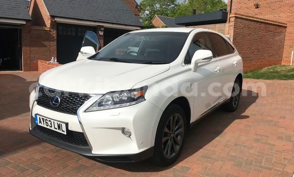 Buy Used Lexus RX 350 White Car in Kampala in Uganda Buy Used Lexus RX 350 White Car in Kampala in Uganda