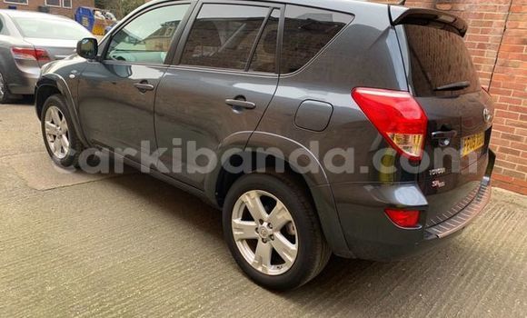 Gura Yakoze Toyota RAV4 Other Imodoka i Kampala mu Uganda Gura Yakoze Toyota RAV4 Other Imodoka i Kampala mu Uganda