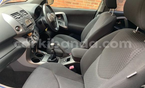 Gura Yakoze Toyota RAV4 Other Imodoka i Kampala mu Uganda Gura Yakoze Toyota RAV4 Other Imodoka i Kampala mu Uganda