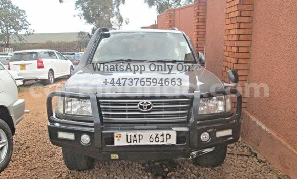 Buy Used Toyota Land Cruiser Prado Silver Car in Kampala in Uganda Buy Used Toyota Land Cruiser Prado Silver Car in Kampala in Uganda