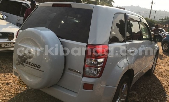 Buy Used Suzuki Escudo White Car in Kampala in Uganda Buy Used Suzuki Escudo White Car in Kampala in Uganda