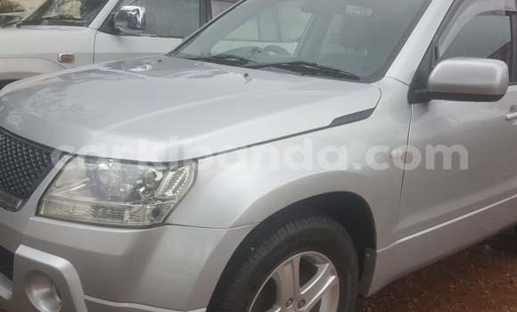 Buy Used Suzuki Escudo Silver Car in Kampala in Uganda Buy Used Suzuki Escudo Silver Car in Kampala in Uganda