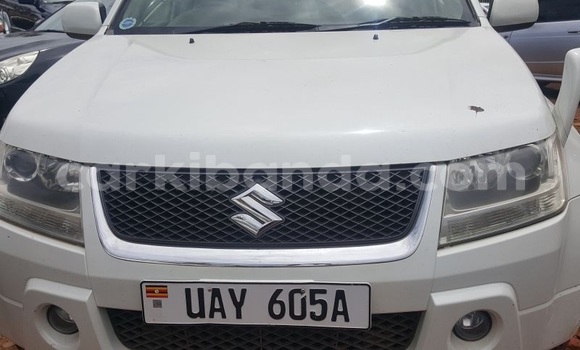 Buy Used Suzuki Escudo White Car in Kampala in Uganda Buy Used Suzuki Escudo White Car in Kampala in Uganda