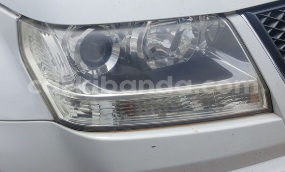 Buy Used Suzuki Escudo White Car in Kampala in Uganda Buy Used Suzuki Escudo White Car in Kampala in Uganda