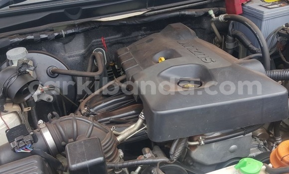 Buy Used Suzuki Escudo White Car in Kampala in Uganda Buy Used Suzuki Escudo White Car in Kampala in Uganda