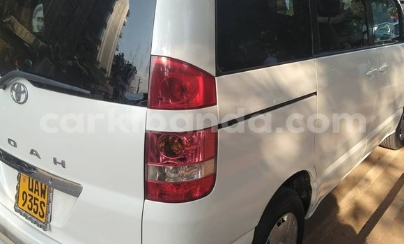 Buy Used Toyota Noah White Car in Kampala in Uganda Buy Used Toyota Noah White Car in Kampala in Uganda