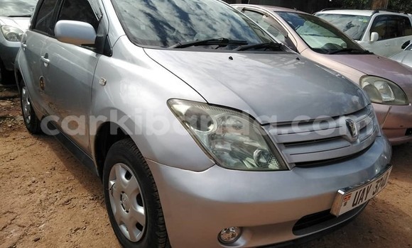 Buy Used Toyota IST Silver Car in Kampala in Uganda Buy Used Toyota IST Silver Car in Kampala in Uganda