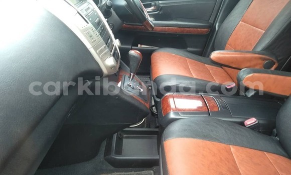 Buy Used Toyota Harrier Silver Car in Kampala in Uganda Buy Used Toyota Harrier Silver Car in Kampala in Uganda