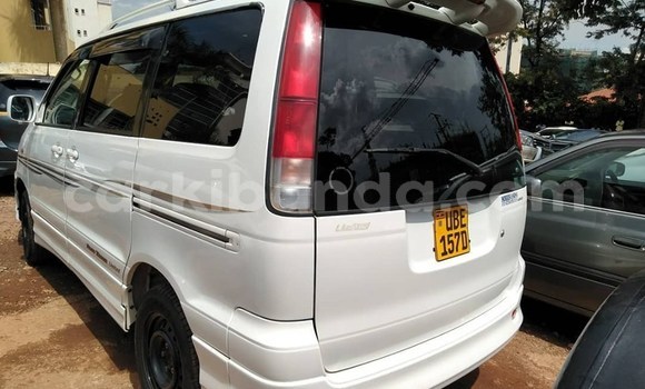 Buy Used Toyota Noah White Car in Kampala in Uganda Buy Used Toyota Noah White Car in Kampala in Uganda
