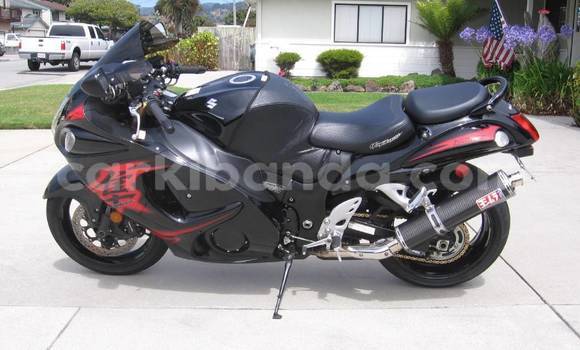 Acheter Occasion Moto Suzuki Hayabusa Noir à Fort Portal, Ouganda Acheter Occasion Moto Suzuki Hayabusa Noir à Fort Portal, Ouganda