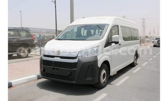 Buy Import Toyota Hiace White Car in Import - Dubai in Uganda Buy Import Toyota Hiace White Car in Import - Dubai in Uganda