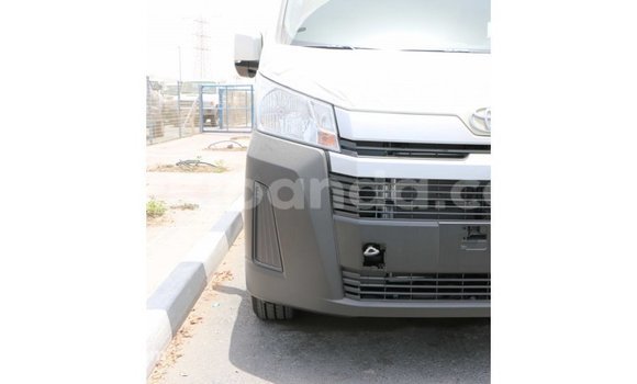 Buy Import Toyota Hiace White Car in Import - Dubai in Uganda Buy Import Toyota Hiace White Car in Import - Dubai in Uganda