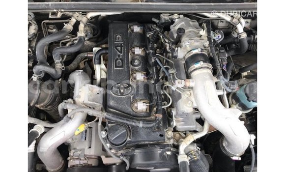Nunua Imported Toyota Prado Nyingine Gari ndani ya Import - Dubai nchini Uganda Nunua Imported Toyota Prado Nyingine Gari ndani ya Import - Dubai nchini Uganda