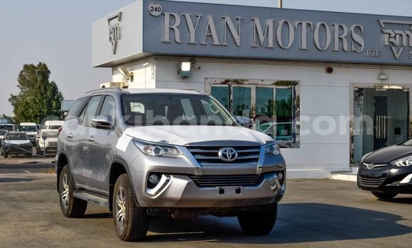 Gura Imported Toyota Fortuner Other Imodoka i Import - Dubai mu Uganda Gura Imported Toyota Fortuner Other Imodoka i Import - Dubai mu Uganda