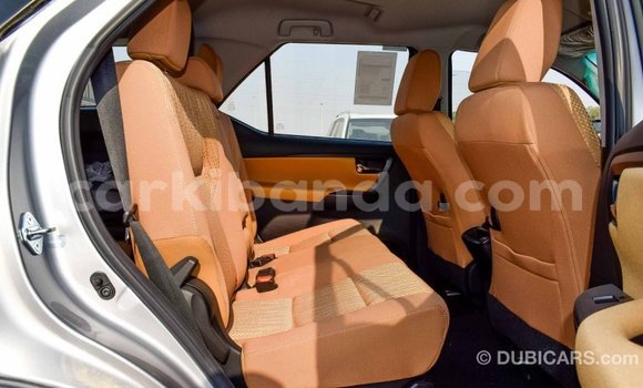 Gura Imported Toyota Fortuner Other Imodoka i Import - Dubai mu Uganda Gura Imported Toyota Fortuner Other Imodoka i Import - Dubai mu Uganda