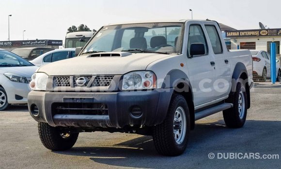Gura Imported Nissan NP 300 White Imodoka i Import - Dubai mu Uganda Gura Imported Nissan NP 300 White Imodoka i Import - Dubai mu Uganda